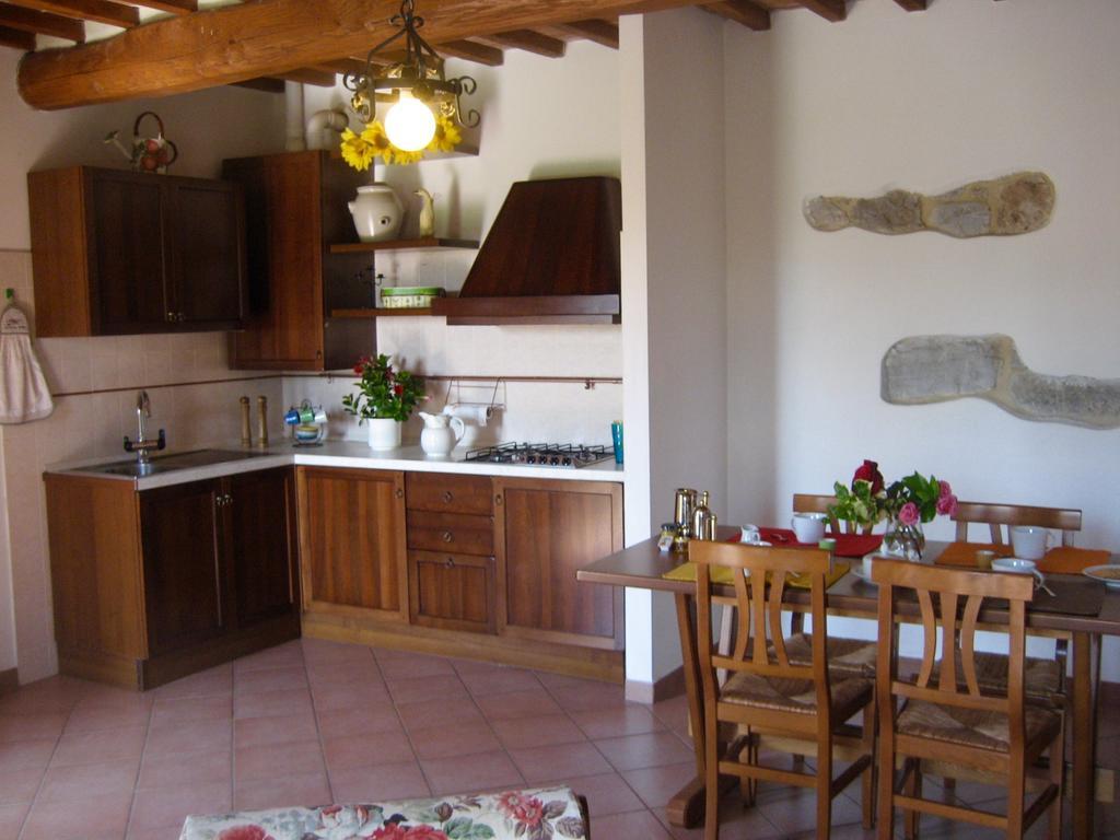 Agriturismo Lo Strettoio Castelnuovo Berardenga Ngoại thất bức ảnh