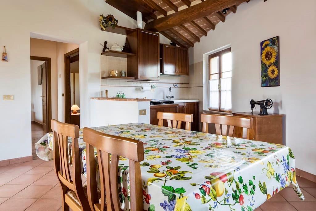 Agriturismo Lo Strettoio Castelnuovo Berardenga Ngoại thất bức ảnh